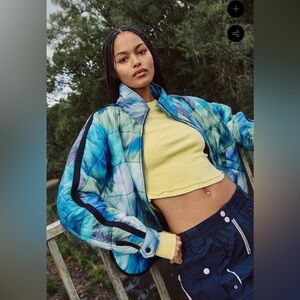 FREE PEOPLE PIPPA PACKABLE PRINTED PUFFER